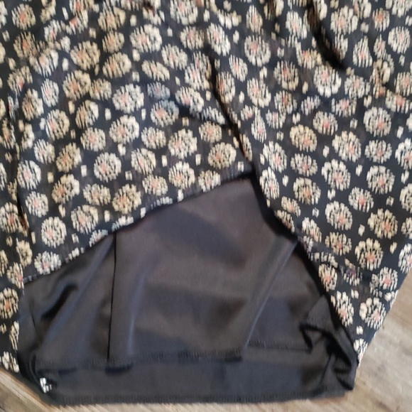 Adorable black printed mini dress - Picture 4 of 5